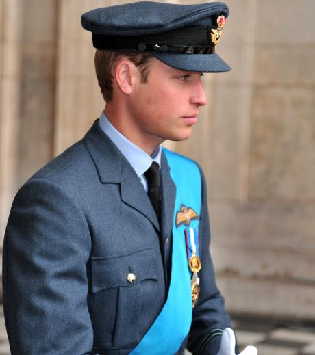 le-prince-william-nous-montre-son-plus-beau-profil_36915_w460[1].jpg